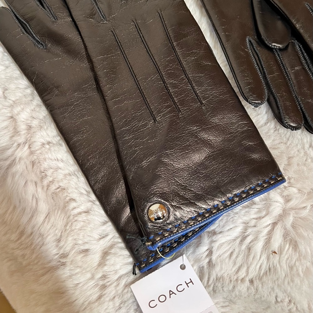 NWT $108 GLOVES by COACH Black Leather with Blue Trim/Silver Stud Multiple Sizes - Picture 4 of 7